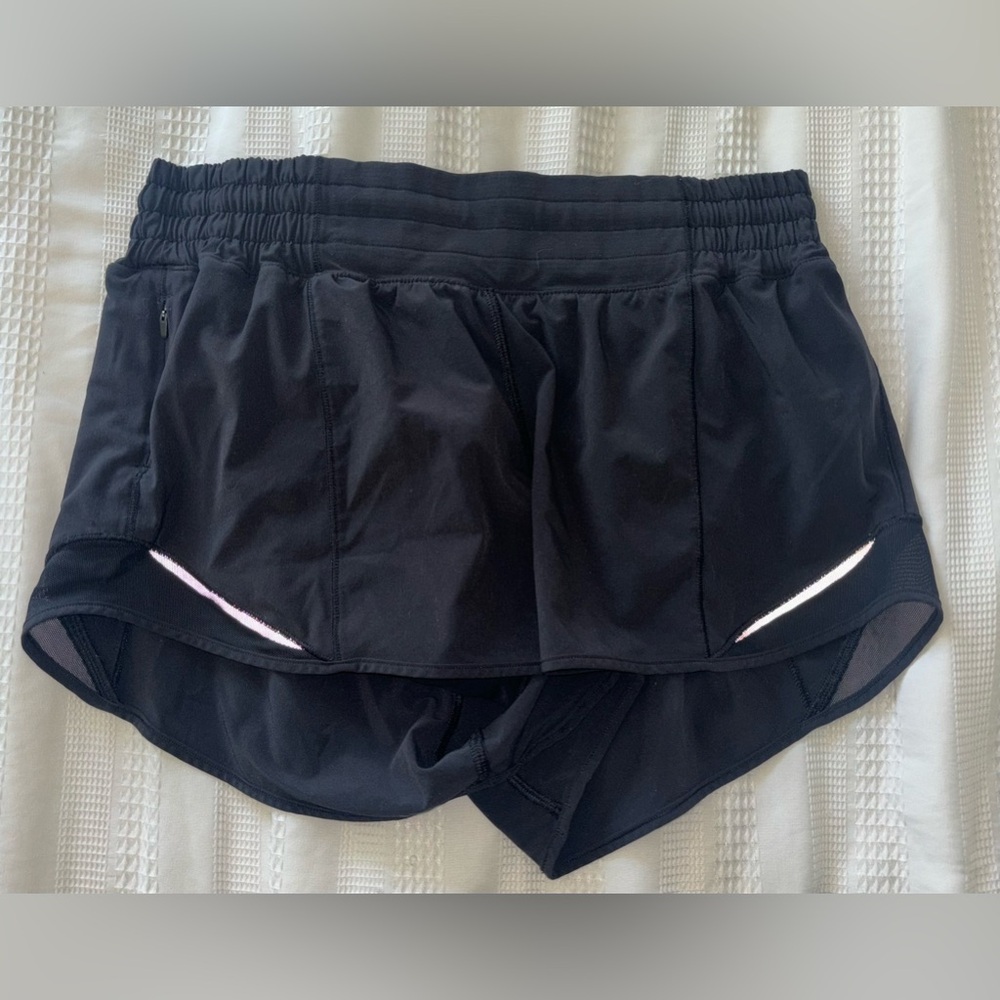 Lululemon Hotty Hot High Rise Size 6 “2.5